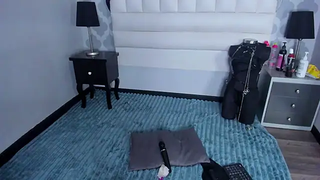 EimmyAdams online show from 3, 12, 2025