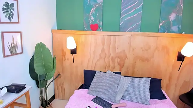 milavega  online show from 23, 10, 2025