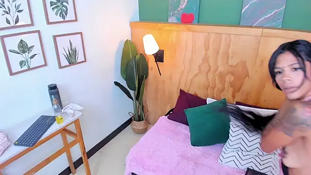 milavega  online show from 29, 11, 2025