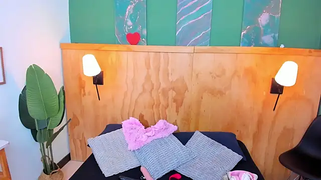 milavega  online show from 21, 10, 2025