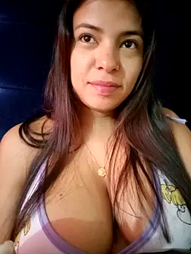 Snapshot of IsabellaLuxe chatting on 28, 9, 2025 IsabellaLuxe online show from 28, 9, 2025