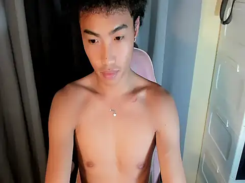 yourhotpinoy online show from 6, 4, 2026