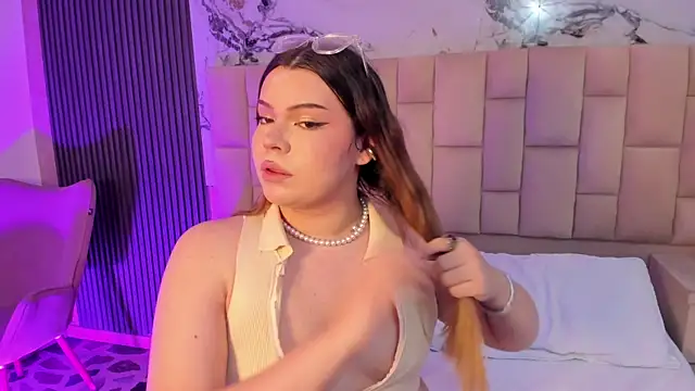 Maxxxine1 online show from 2, 3, 2026