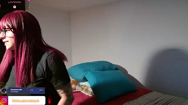 Aurora blaack online show from 14, 4, 2026