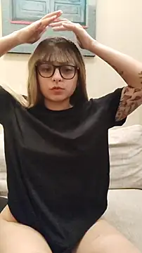 Aurora blaack online show from 3, 12, 2025