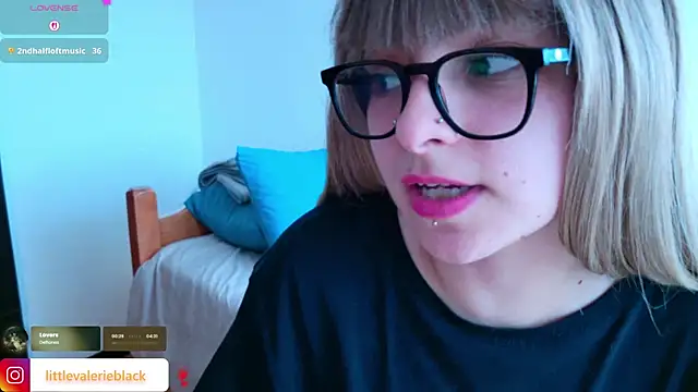 Snapshot of Aurora_blaack chatting on 31, 5, 2026 Aurora blaack online show from 31, 5, 2026