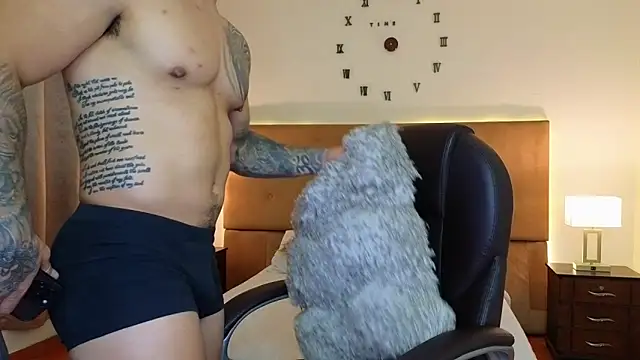 Steven Velez online show from 25, 4, 2026