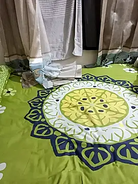 loving candy online show from 13, 12, 2025