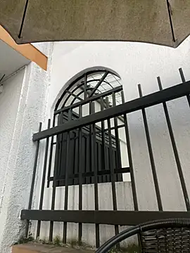 Sallem Pink online show from 25, 3, 2026