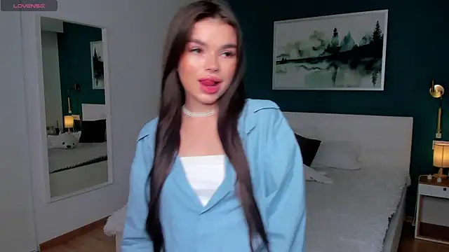 HollisHearl online show from 6, 11, 2025