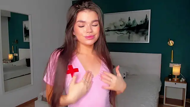 HollisHearl online show from 9, 11, 2025