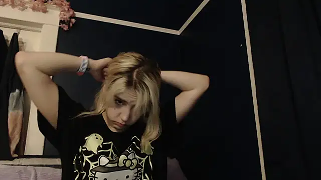 RubySmoke online show from 3, 10, 2025