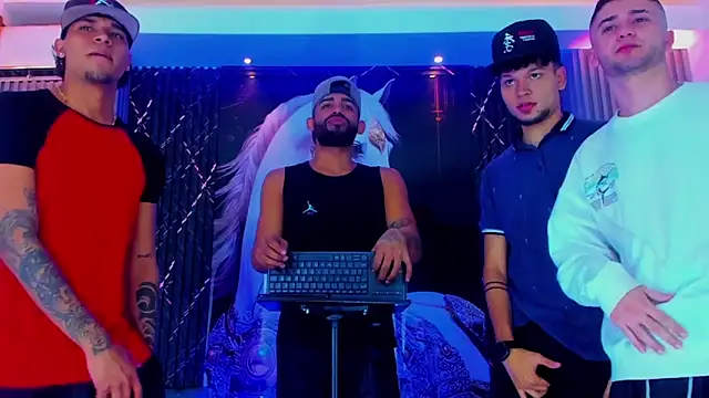 Snapshot of Dominic_Max_ chatting on 13, 9, 2025 Dominic Max online show from 13, 9, 2025