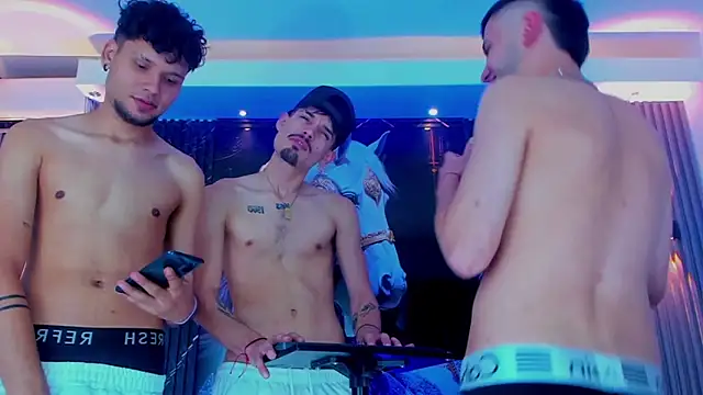 Snapshot of Dominic_Max_ chatting on 13, 9, 2025 Dominic Max online show from 13, 9, 2025