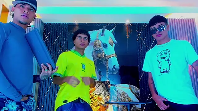 Snapshot of Dominic_Max_ chatting on 19, 9, 2025 Dominic Max online show from 19, 9, 2025