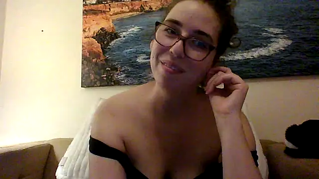 sweetsocalgirl online show from 5, 4, 2026