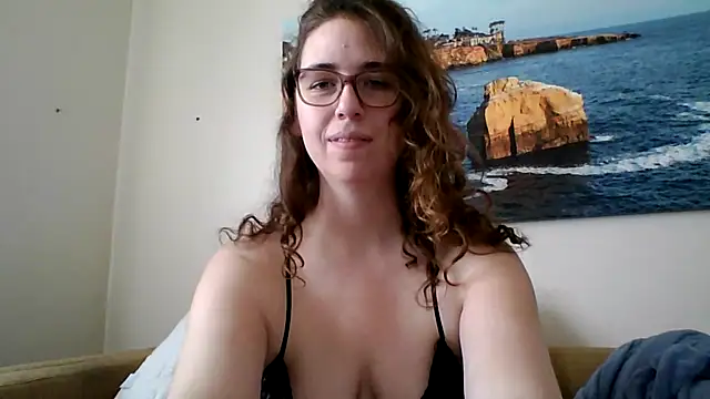 sweetsocalgirl online show from 6, 3, 2026