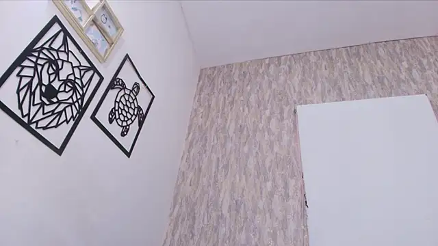 Snapshot of abbypratt chatting on 10, 11, 2025 abbypratt online show from 10, 11, 2025