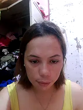 Snapshot of violen786 chatting on 2, 10, 2025 violen786 online show from 2, 10, 2025