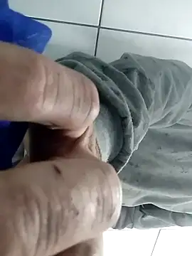 Snapshot of Pilantra12345 chatting on 22, 10, 2025 Pilantra12345 online show from 22, 10, 2025