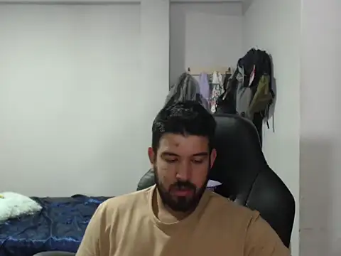 Axel11113 online show from 20, 10, 2025