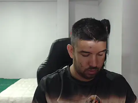 Axel11113 online show from 3, 11, 2025