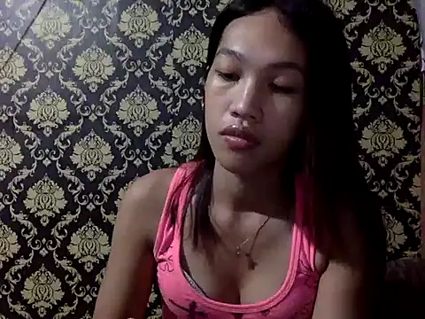 Snapshot of your_wifey chatting on 13, 11, 2025 your wifey online show from 13, 11, 2025