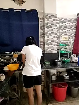 priya 26 online show from 15, 11, 2025