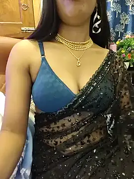 Snapshot of priya_26 chatting on 23, 6, 2026 priya 26 online show from 23, 6, 2026