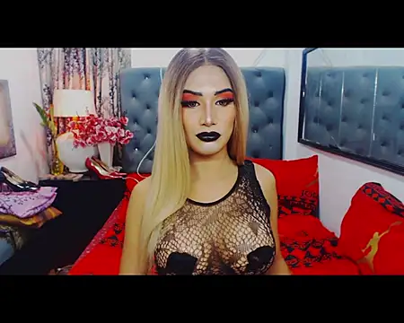 Snapshot of Mistress4fun chatting on 28, 3, 2026 Mistress4fun online show from 28, 3, 2026