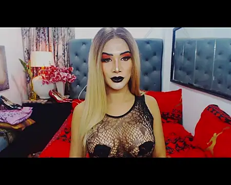 Snapshot of Mistress4fun chatting on 31, 3, 2026 Mistress4fun online show from 31, 3, 2026