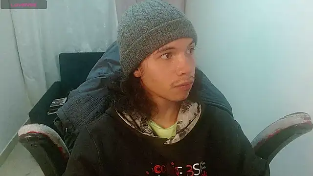 Xoxo Smiles online show from 12, 4, 2026