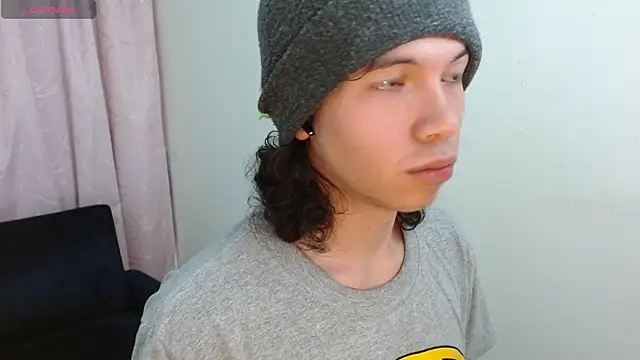 Xoxo Smiles online show from 29, 3, 2026