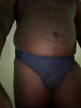 Snapshot of Fnncv chatting on 2, 12, 2025 Fnncv online show from 2, 12, 2025