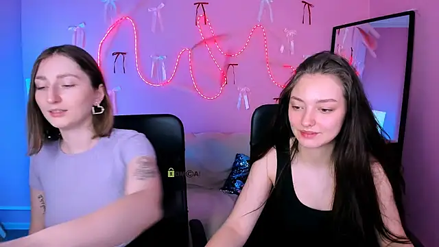 eva smiith  online show from 19, 3, 2026