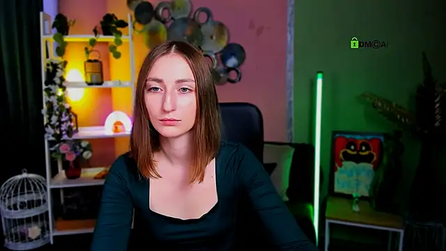 eva smiith  online show from 1, 10, 2025
