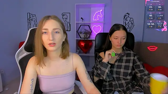 Snapshot of eva_smiith_ chatting on 17, 10, 2025 eva smiith online show from 17, 10, 2025