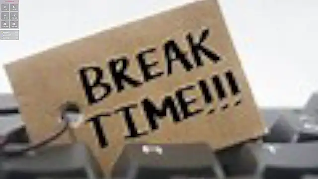 Esmie Smile online show from 13, 12, 2025