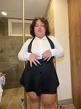 lulukawai16 online show from 30, 4, 2026