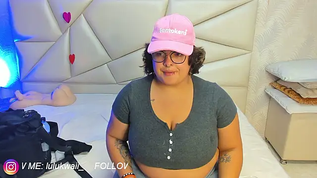 lulukawai16 online show from 11, 3, 2026