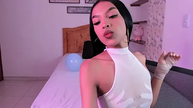 carley lux online show from 16, 9, 2025