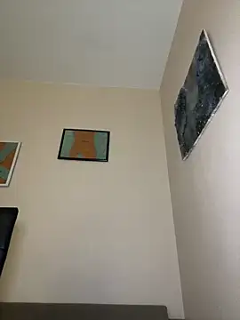 Bambi-Live online show from 24, 10, 2025