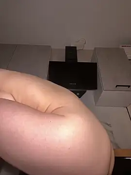 Bambi-Live online show from 7, 11, 2025