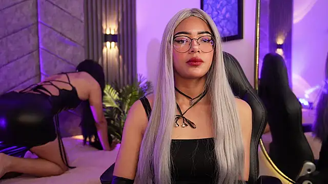 amberthangels online show from 15, 9, 2025