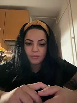 sexybunny18255 online show from 28, 9, 2025