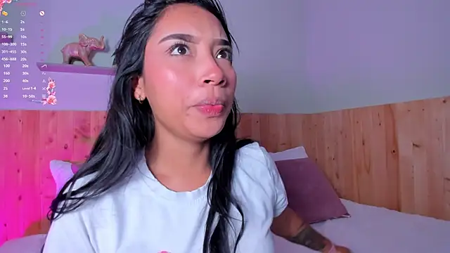 MissPocahontass online show from 30, 10, 2025