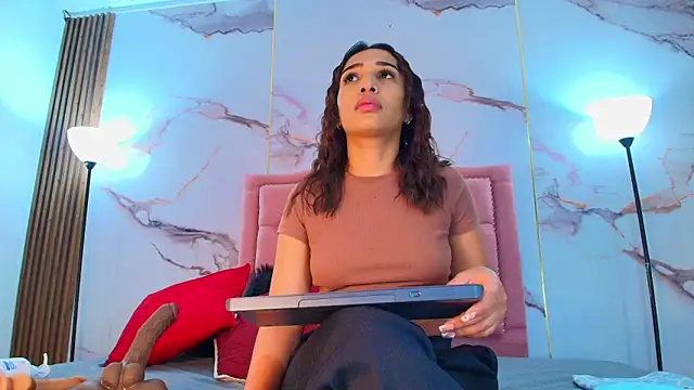 AlyaThompson online show from 28, 11, 2025