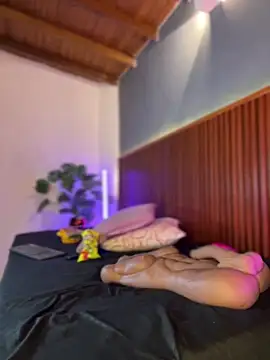 MarilynSmith01 online show from 16, 11, 2025