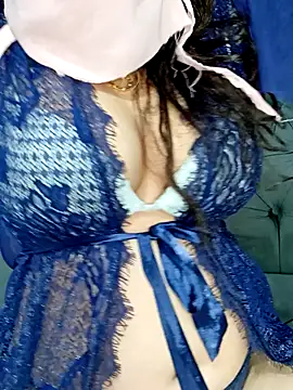 Queen-15 online show from 30, 11, 2025