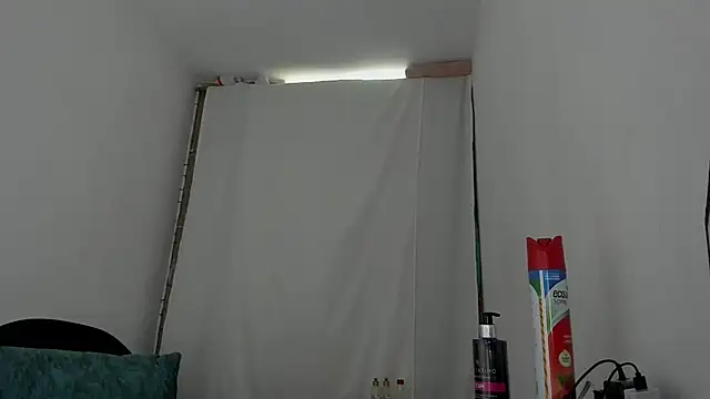 Sandy-13 online show from 15, 2, 2026